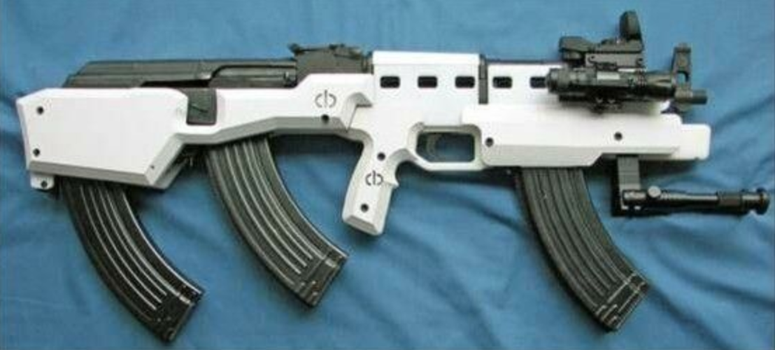 能力不差的枪械爱好者,脑洞又很大,那么手里的装备经过一番"魔改"后