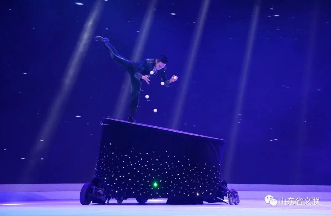 一场奇险惊绝的盛宴2022山东新年文艺晚会杂技魔术专场华丽呈现