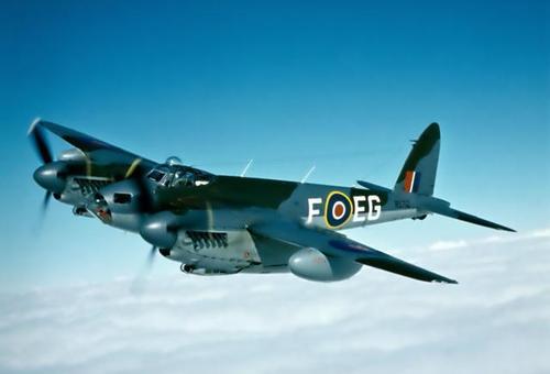 二战战机 之 木头奇迹:英国"蚊"式战斗轰炸机