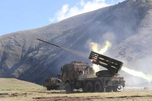 如何评价phl11式120mm自行火箭炮?