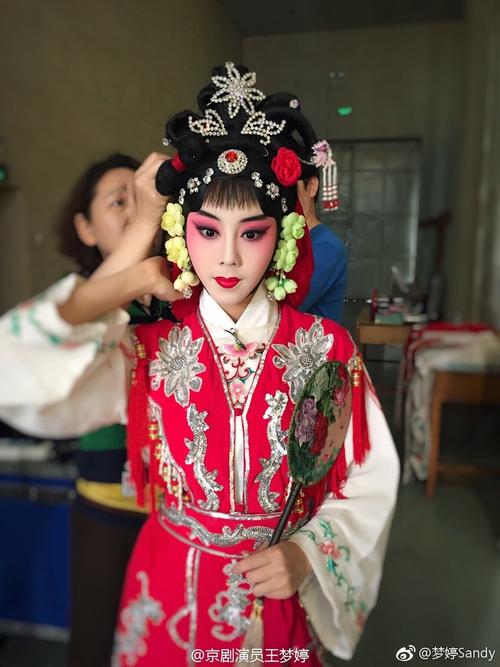 一位可爱的小仙女—京剧演员王梦婷-北京京剧院青年花旦演员