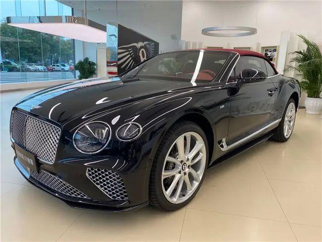 宾利"最便宜跑车"车型,550匹马力搭4.0t,外观超炫酷