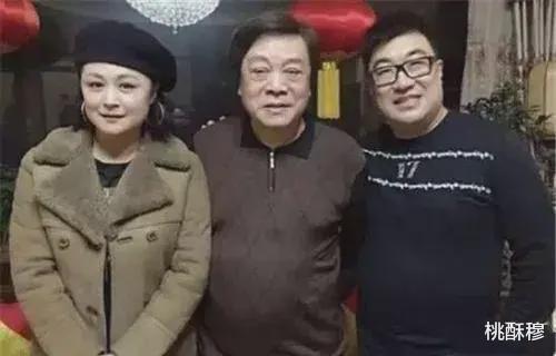 67一次赵忠祥带儿子赵方到倪萍家串门期间突然聊到婚姻感情