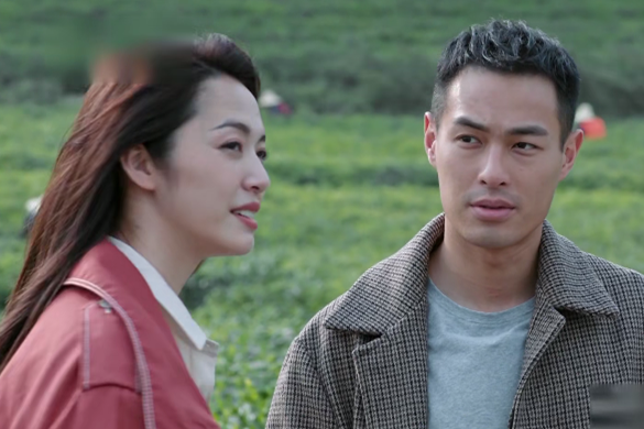 《都挺好》:石天冬带明玉吃美食,谁注意她的表情,笑容