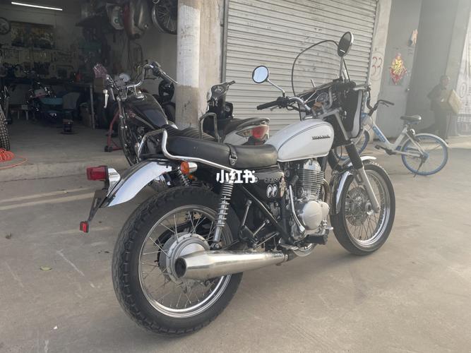 本田cb400ss棍王_藤原豆腐店_复古_cb400ss_汽车_摩托