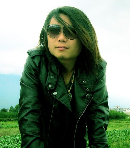 歌手艾岩个人资料