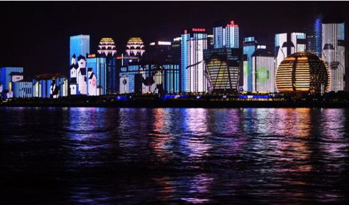 江河流霞……  钱江三桥  京杭大运河杭州景区透露,现在钱塘江夜游