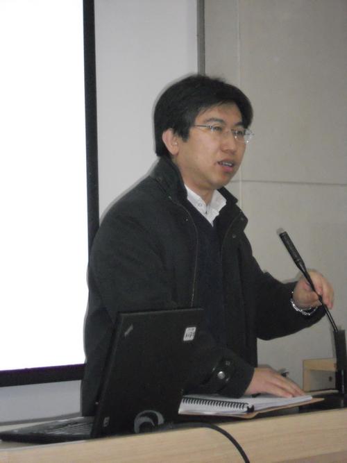 万变不离其宗,新形势需要有新的思考,但是培育人才是根本,正如尚建军