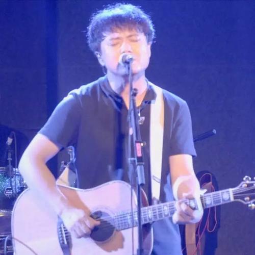 青春理想不散场——民谣歌手贰佰的故事