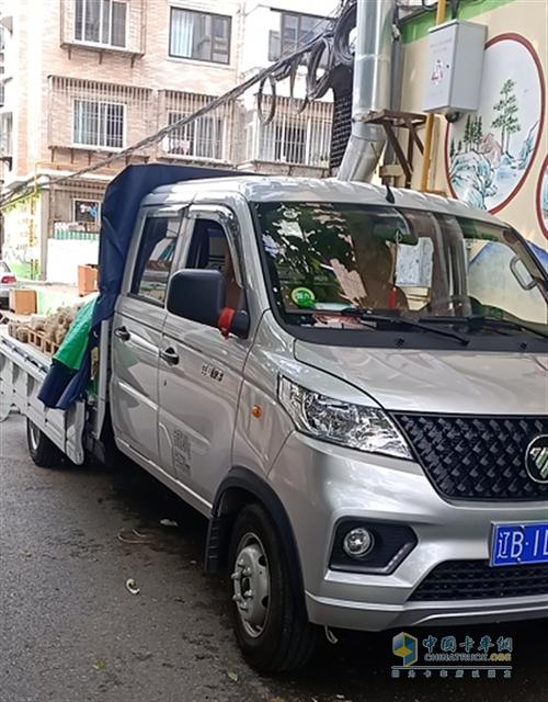 福田祥菱  v3载货车