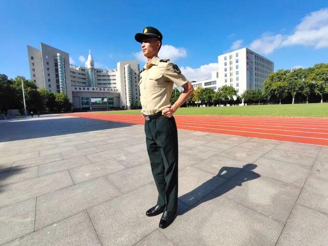 标准版单个军人队列动作来了