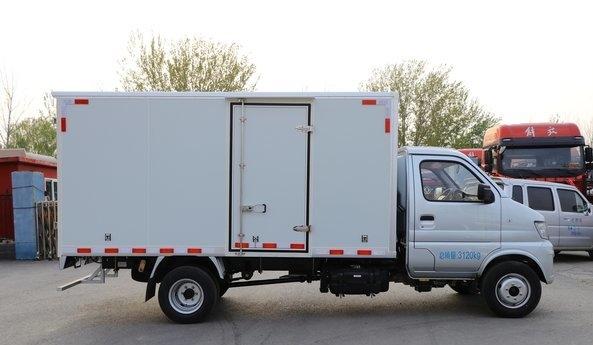 长安神骐丅20l,单排,后双轮,厢式微货车图片介绍?货厢长度3.6米