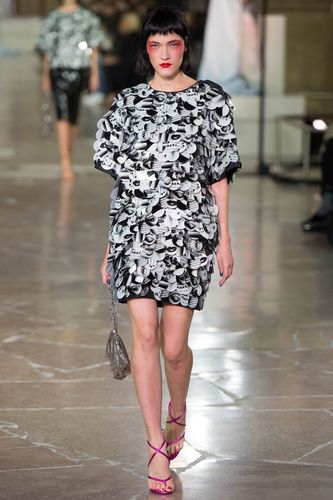 巴黎时装周 kenzo(高田贤三)2017春夏流行发布