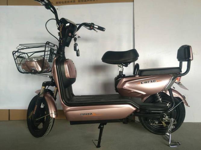 超威富士达电动车