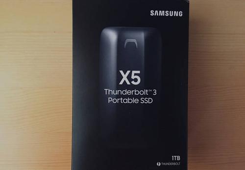 三星x5移动固态硬盘评测:便携ssd的高端之选