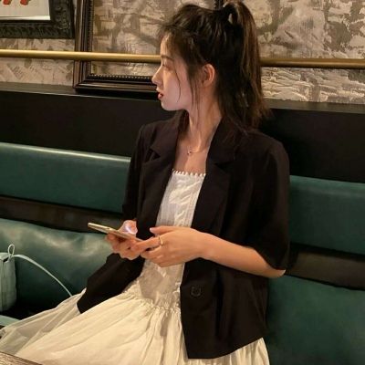 最新伤感伤心难过女生头像