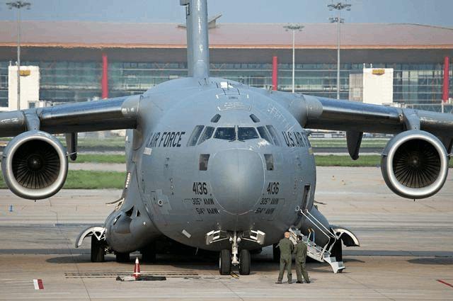 世界上运载量最大的一款战略运输机c17