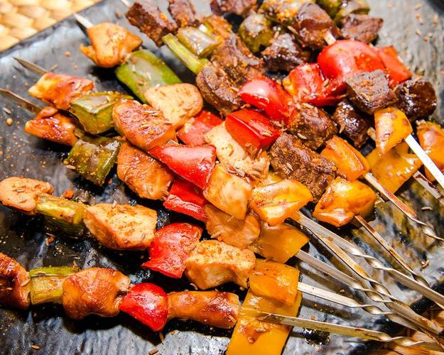 夜宵搭档烤肉串,在家也能做,干净卫生又好吃,撸着吃超