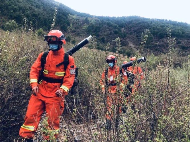 四川省森林消防总队将在4月30日至5月6日期间派出483名森林消防员,74