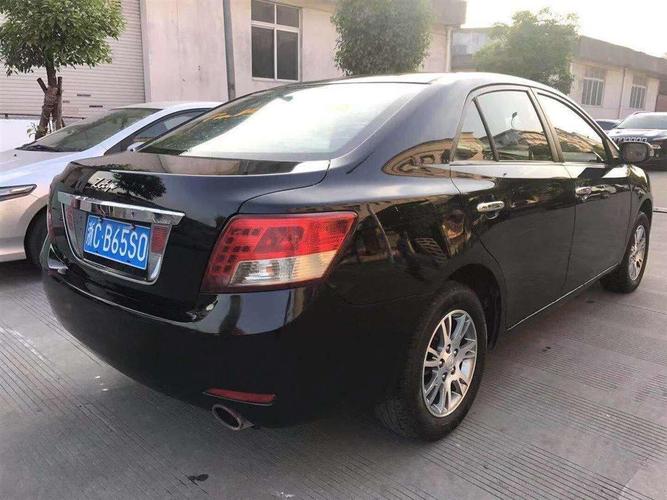 2013年1月众泰 z300 2013款 1.5l 手动豪华型