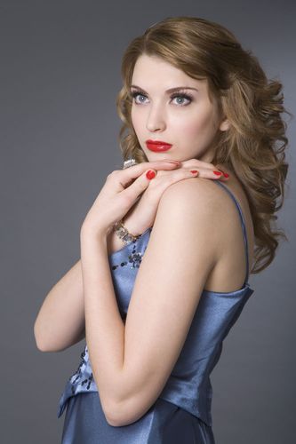 妩媚动人外国气质美女高清图片