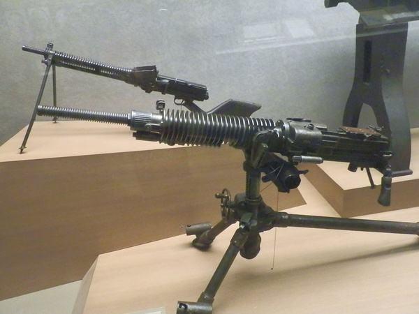 九二式重机枪极度不方便被日军嫌弃为何为何受中国士兵喜爱