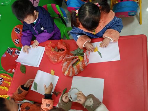 建民新希望幼儿园"创意手工课"