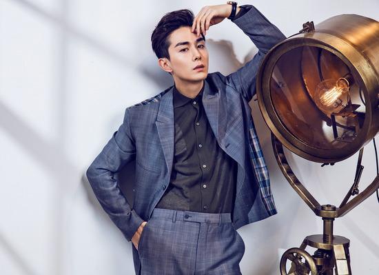 戚薇主演新剧片头曲上线 李承铉赵泳鑫献唱