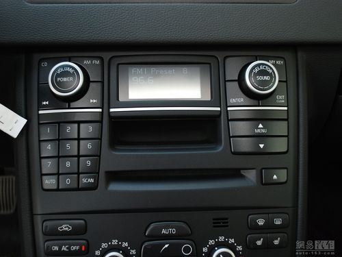 沃尔沃xc90 2012款 2.5t at四驱北欧行政版(t5)