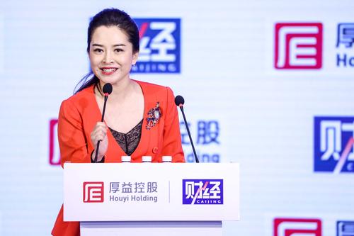 路博,中央电视台中文国际频道主持人