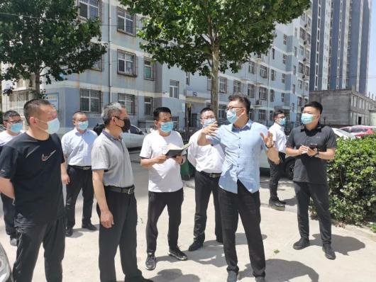 文明城市创建局长书记在一线