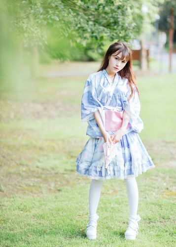 夏美酱的春日和服写真