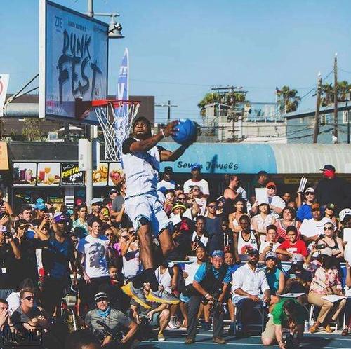 连科比都惊叹的美国街球圣地, 有多劲爆?