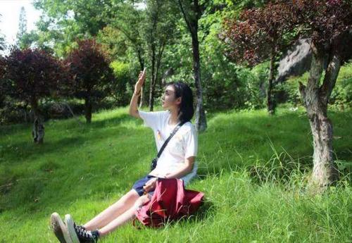 永州市红十字会为陈薇薇颁发的荣誉证书 湖南18岁高三女生陈薇薇在