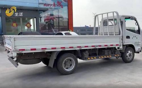 凯马k6货车保修期内发动机出现异响 厂家:使用不当不予三包