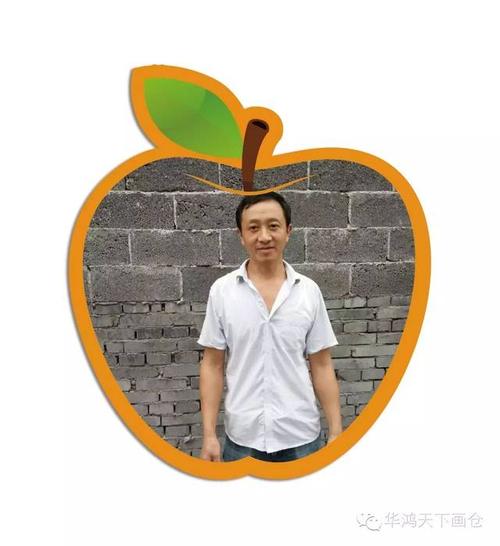 马小强:带领员工通宵赶二厂宽边镜订单,不辞辛劳.