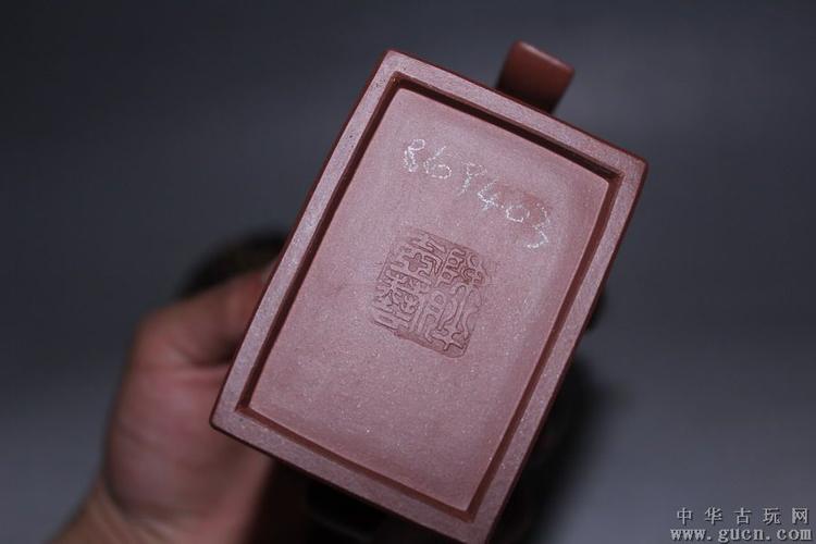 《静雅居紫砂壶低价专拍》名家陈胖紫泥题诗方壶