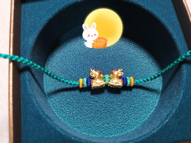 故宫建行联名限量版手链_故宫博物院_故宫_手链_搭配