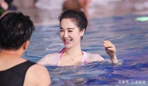 足可见在日常保养上,左小青下足了功夫