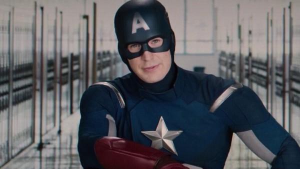 于是,美国队长成为了全球最关注的男人.