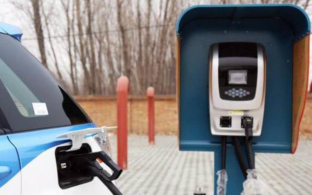 比亚迪e1青春版送充电桩吗 比亚迪e1青春版usb