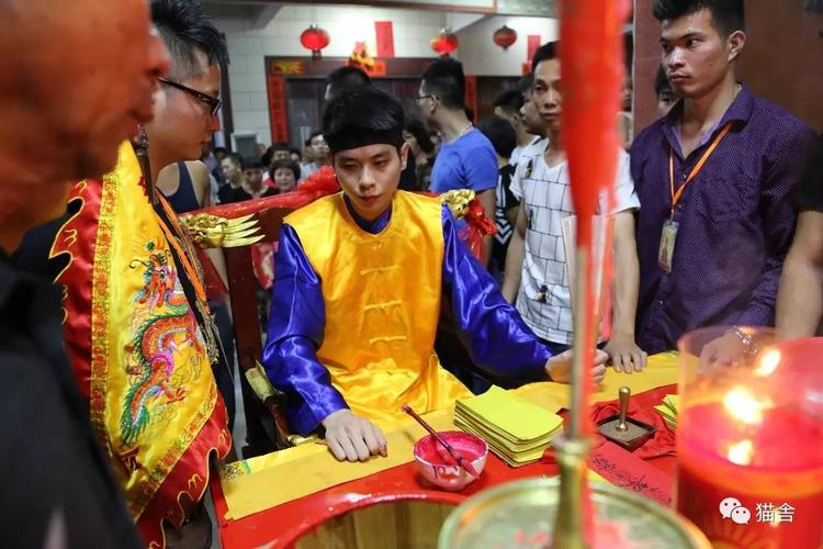 乩童马楠生请妈祖降乩作法威灵显赫·福佑苍生【视频