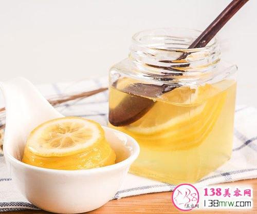 空腹喝蜂蜜水能减肥吗 蜂蜜水什么时候喝最好