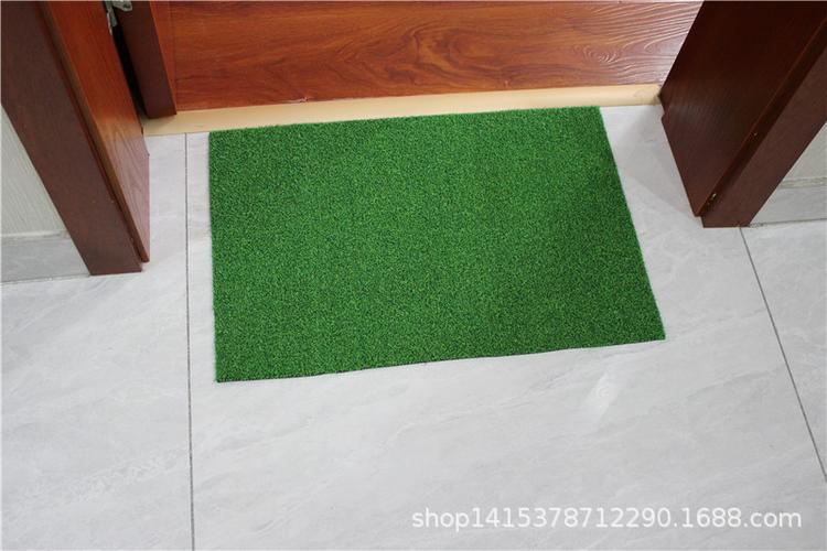 仿真草坪地毯门垫进门家用可定制绿色草坪垫子客厅卧室地垫防滑垫