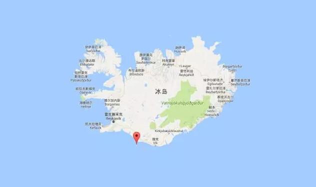 因为冰岛整个国家才三十万人口,二十万的人口集中在首都雷克雅未克.