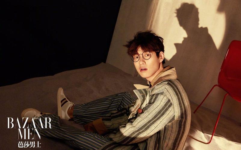 偶尔也会为我们写诗的魏大勋