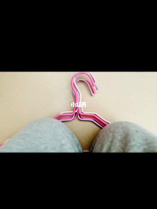 跪衣架多好~_衣架_家居家装_家居用品_家居用品其他