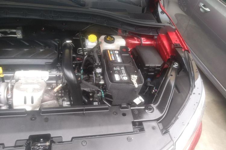 荣威rx3 2018款 18t 自动互联网智尊版