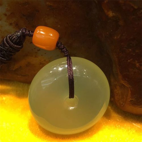 批发 玉髓玛瑙挂件 冰透黄玉髓平安扣吊坠