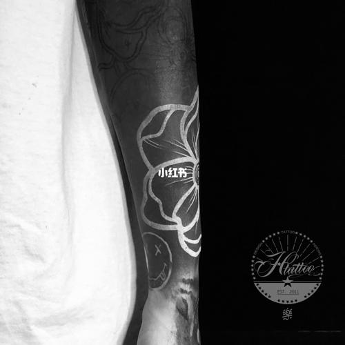 黑臂加白第一回_纹身_车公庙_深圳纹身_美妆_彩妆